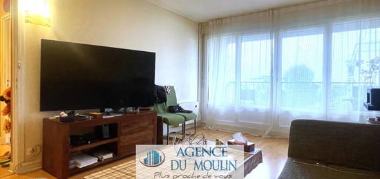 Appartement  à vendre, 3 pièces, 2 chambres, 61 m²