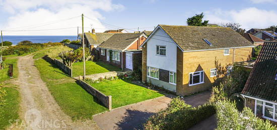 4 bed detached house for sale