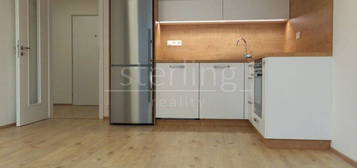 Byt 2+kk, 51 m², Praha, 147 00