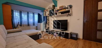 Apartament 2 camere, bloc anvelopat, centrala proprie, Ca...