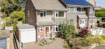 3 bed semi-detached house for sale