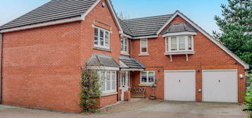 5 bedroom detached house for sale