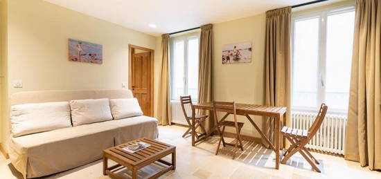 Appartement meublé  à louer, 2 pièces, 1 chambre, 32 m²