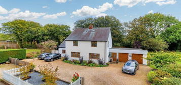 4 bedroom country house for sale