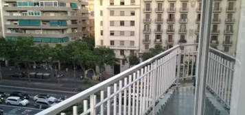 Piso en Gran Via de les Corts Catalanes