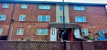 Flat to rent in Camsey Close, Longbenton NE12