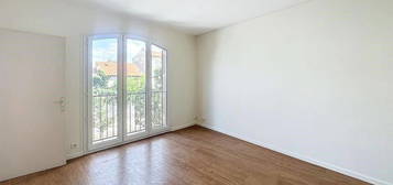 Appartement non meublé studio