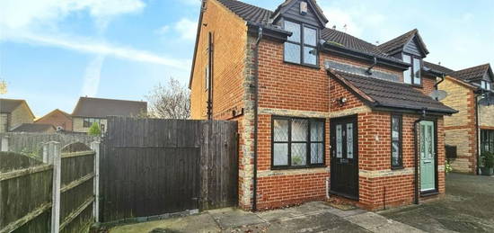 2 bedroom semi-detached house for sale