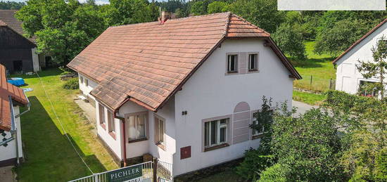 Prodej  rodinného domu 268 m², pozemek 932 m²