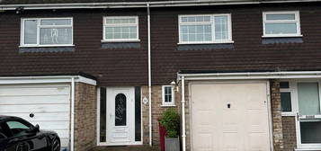 3 bed terraced house to rent