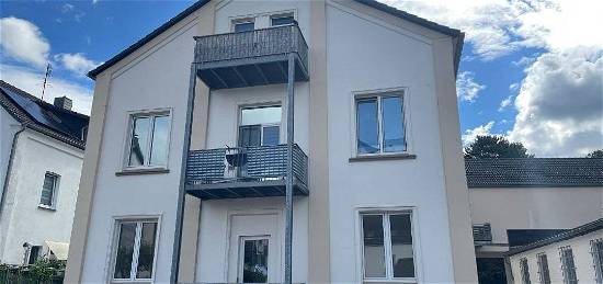 Zentrale 3-Zimmer-Wohnung mit Balkon in Neheim