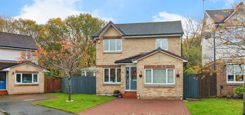 4 bed detached house for sale