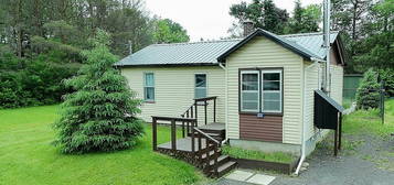 22 Smythe St, Chipman, NB E4A 2N7