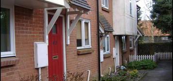 2 bed terraced house to rent