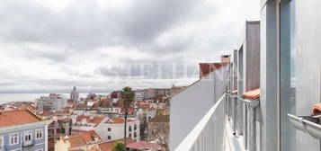 Apartamento T1 na Graça, Lisboa