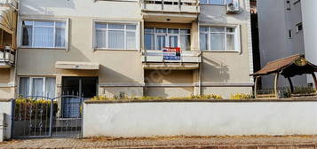 REMAX RİTİMDEN MERKEZİ KONUMDA KIRALIK DAİRE