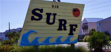 918 N New River Dr Unit 611, Surf City, NC 28445