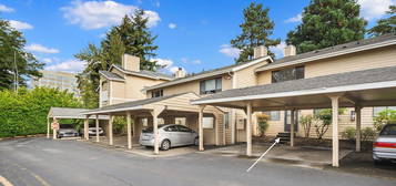 12840 SE 40th Court UNIT D3, Bellevue, WA 98006