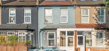 5 bedroom terraced house for sale