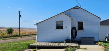 312 S  5th St, New Salem, ND 58563