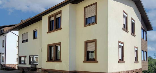 Mehrfamilienhaus in Gaiberg mit tollem Ausblick und großem Grundstück mit Entwicklungspotential