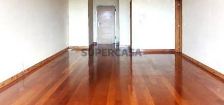 Apartamento T2 no Estreito de Câmara de Lobos