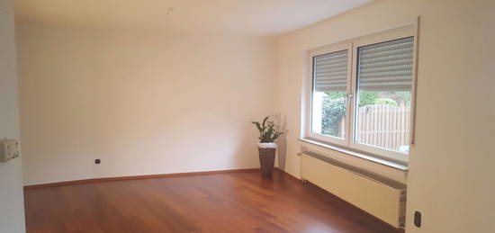 Sankt Augustin, renovierte moderne 3-Zimmer-Wohnung mit Balkon, schöne Wohngegend, provisionsfrei