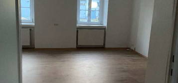 Günstige Altbauwohnung