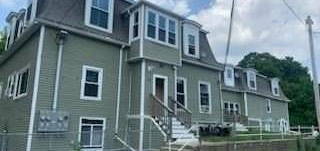 77-79 Chase Ave, Webster, MA 01570