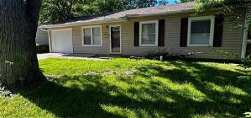 7613 E 34th Pl, Indianapolis, IN 46226