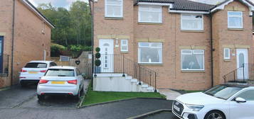 3 bed semi-detached house for sale