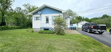 2625 Miramichi, Bathurst, New Brunswick