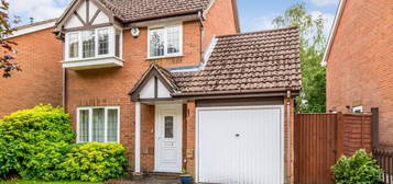 3 bedroom detached house