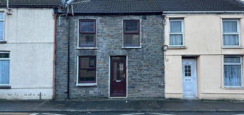 Terraced house to rent in Miskin Road, Tonypandy CF40