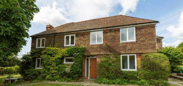 5 bedroom detached house