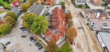 Attraktives Wohn-/ und Geschäftshaus mit vielen Parkmöglichkeiten im Zentrum von Tostedt