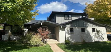 5535 W Indore Dr, Littleton, CO 80128