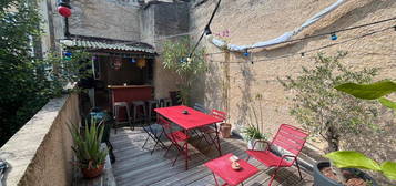 Appartement avec grande terrasse dans hypercentre de Bordeaux