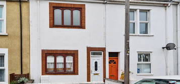 2 bed terraced house for sale