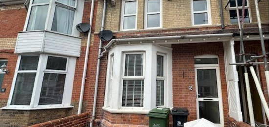 2 bedroom terraced house