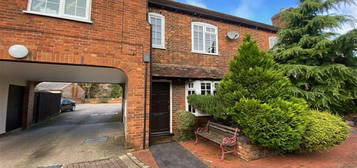 Detached house to rent in Church Street, Princes Risborough HP27