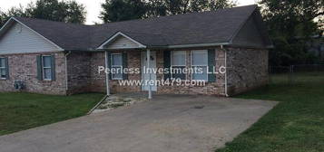 509 4th Ave SE, Gravette, AR 72736