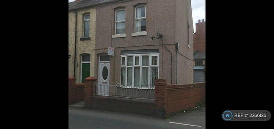 2 bedroom end of terrace house