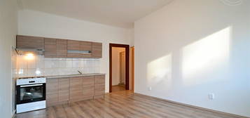 Byt 2+kk, 44 m², Osadní, Praha