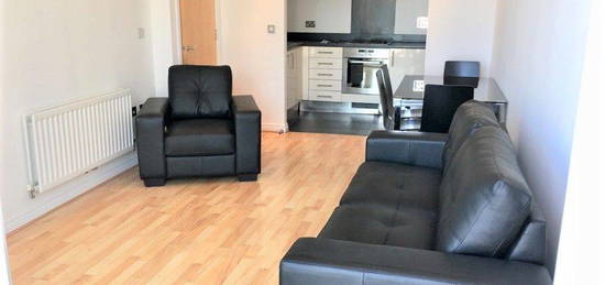 2 bed flat to rent