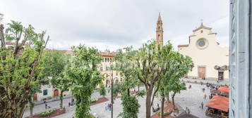 Bilocale piazza Santo Spirito, Santo Spirito, Firenze