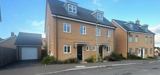 Town house for sale in Hutchinson Rise, Potton, Sandy SG19