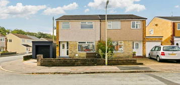 3 bedroom semi-detached house