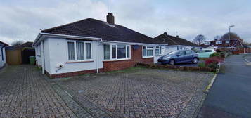 2 bedroom semi-detached bungalow to rent