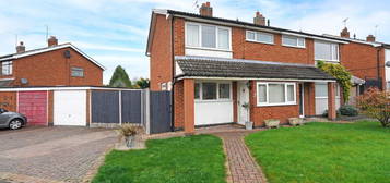 3 bedroom semi-detached house for sale